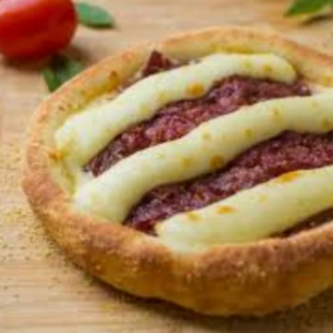 ESFIHA - CARNE SECA C/ CATUPIRY